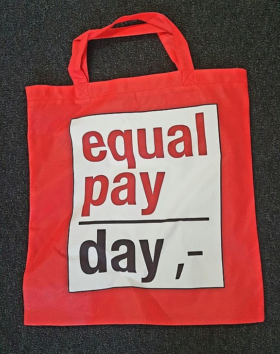 Equal_pay_day.jpg  