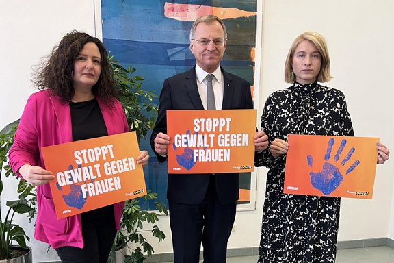 Foto_Gegen_Gewalt_an_Frauen.jpg  